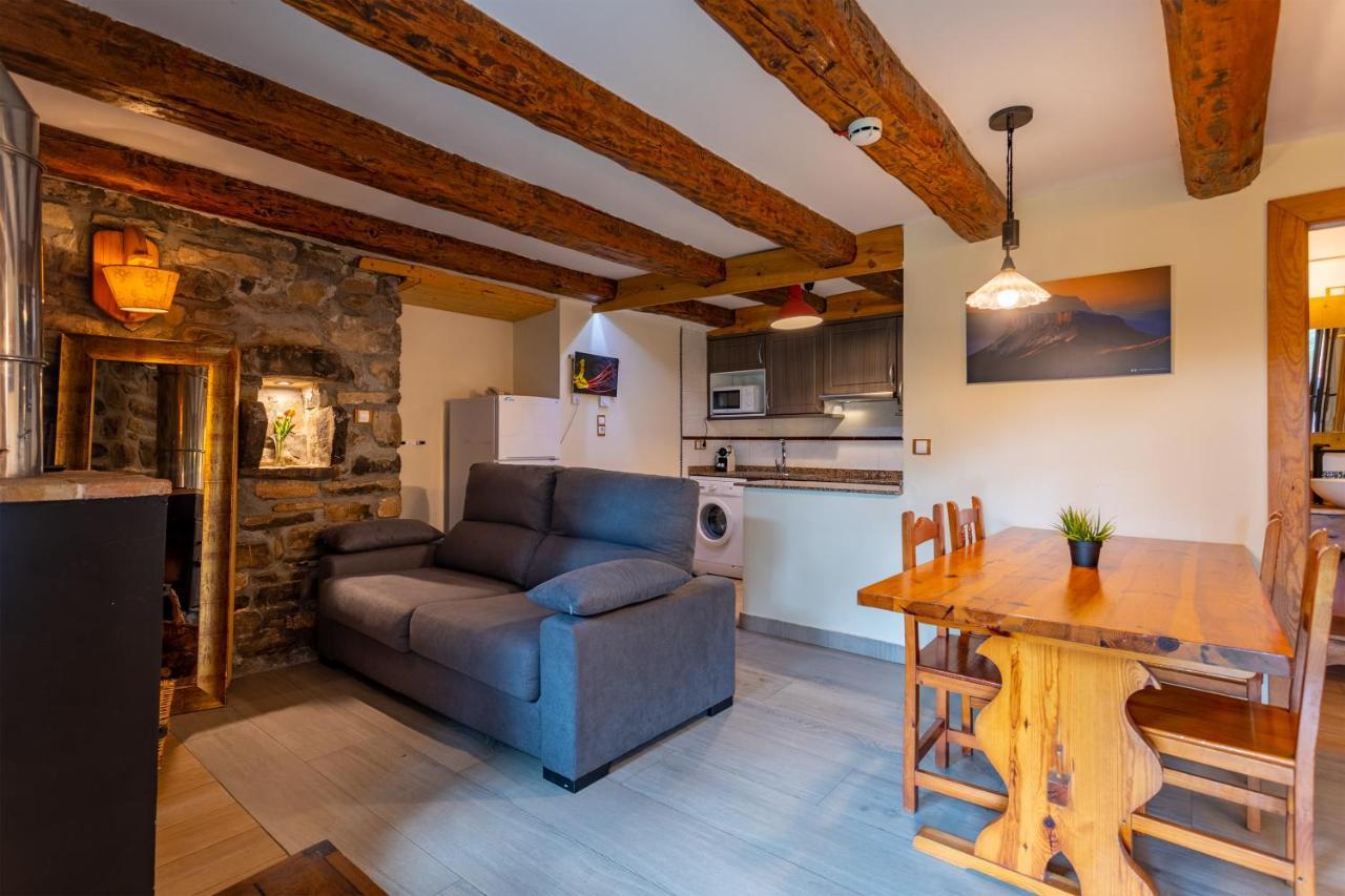 ホテル Balcon Del Pirineo Rural Ordesa Buesa エクステリア 写真